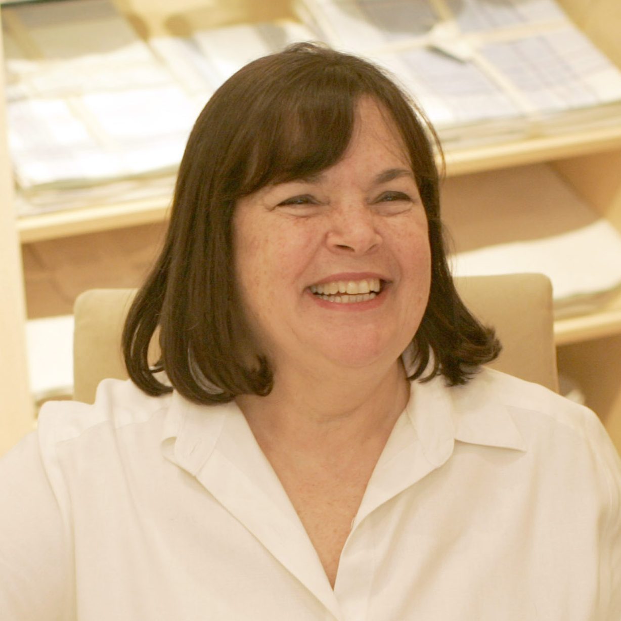 Ina Garten "The Barefoot Contessa" Book Signing At William Sonoma in Santa Monica - November 14, 2008