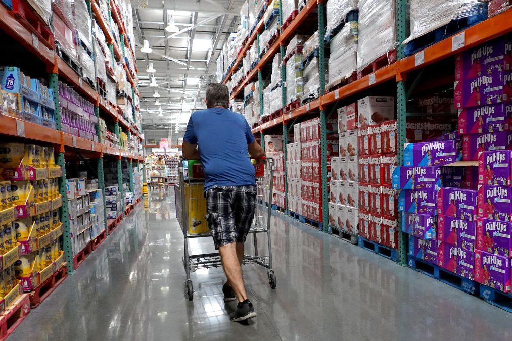 Consumer Confidence Index Falls, As Delta Variant Continues To Spread