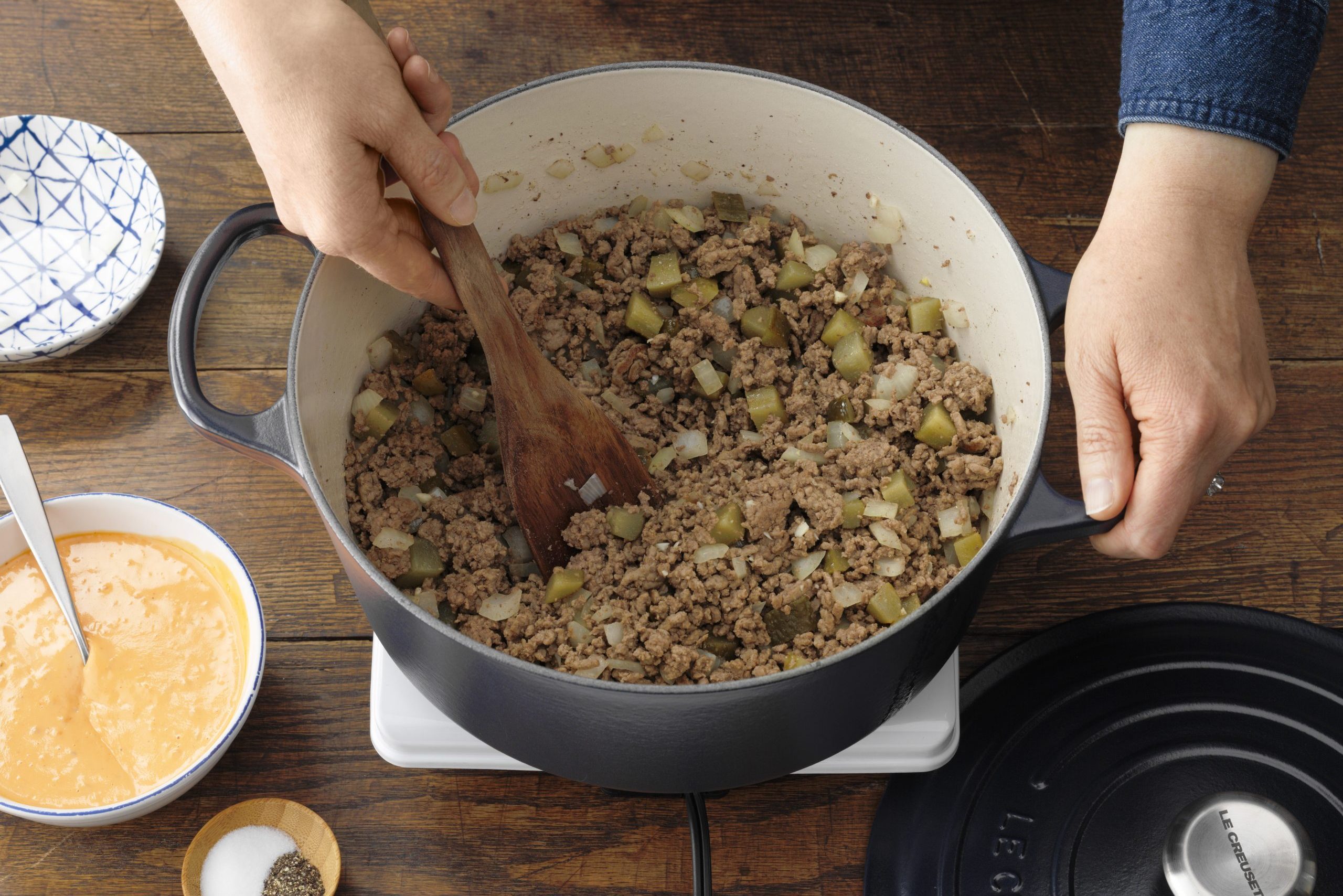 Cheeseburger Tater Tot casserole cook the beef