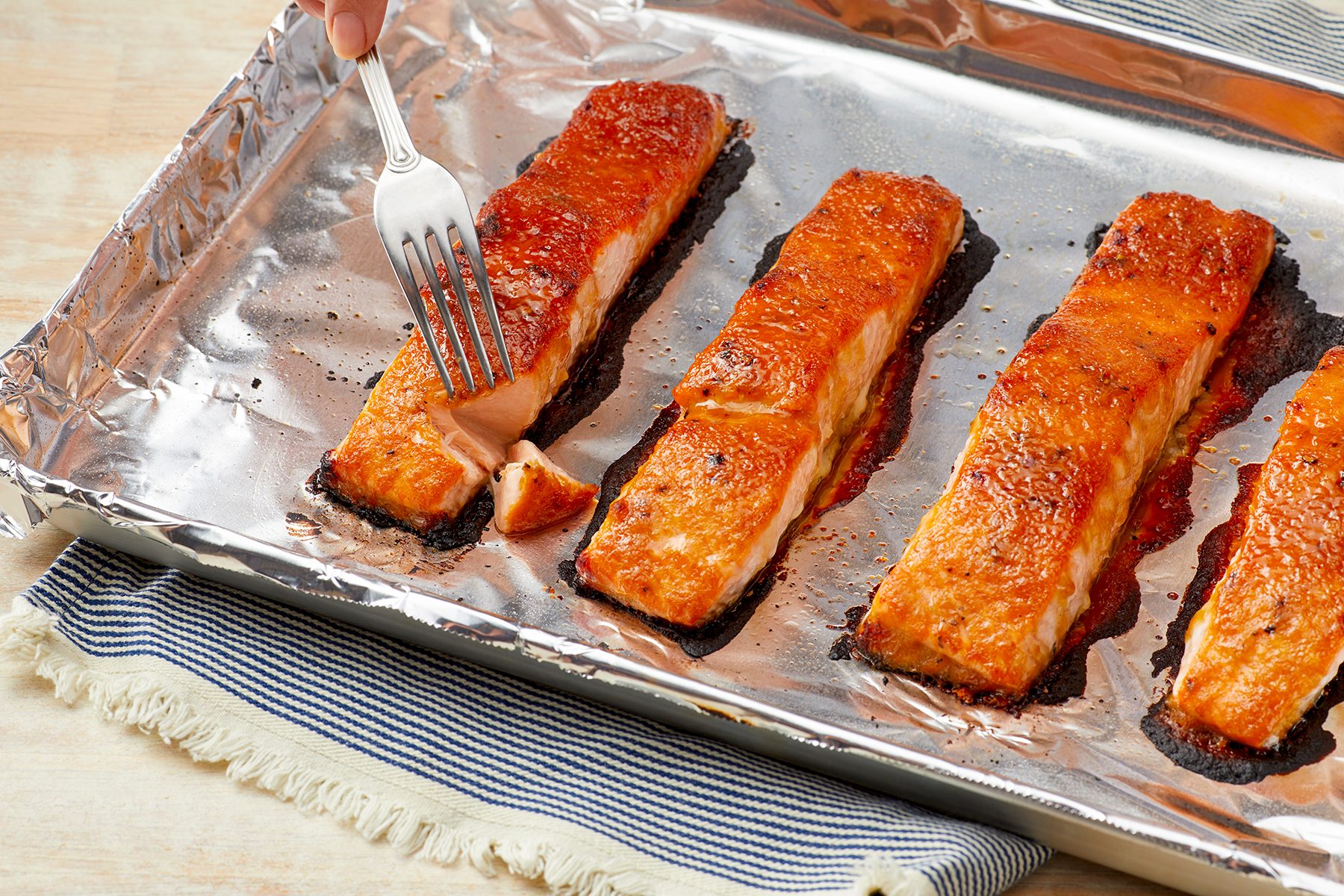 Cook The Salmon Tohcom23 273663 Dr 09 27 4b