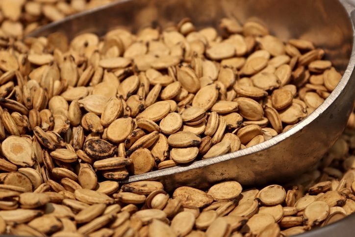 These watermelon seeds have a low-calorie count and are rich in micronutrients like zinc, magnesium, potassium, etc.