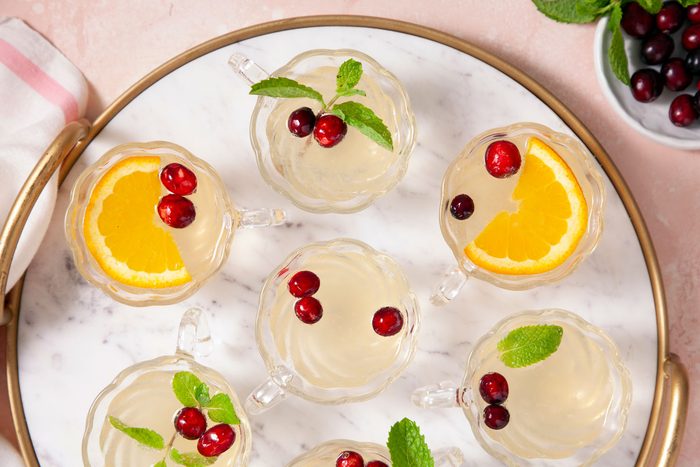 Ft23 113179 Ec 102023 2 Resize Dh Toh Bubbly Champagne Punch Tmb Studio