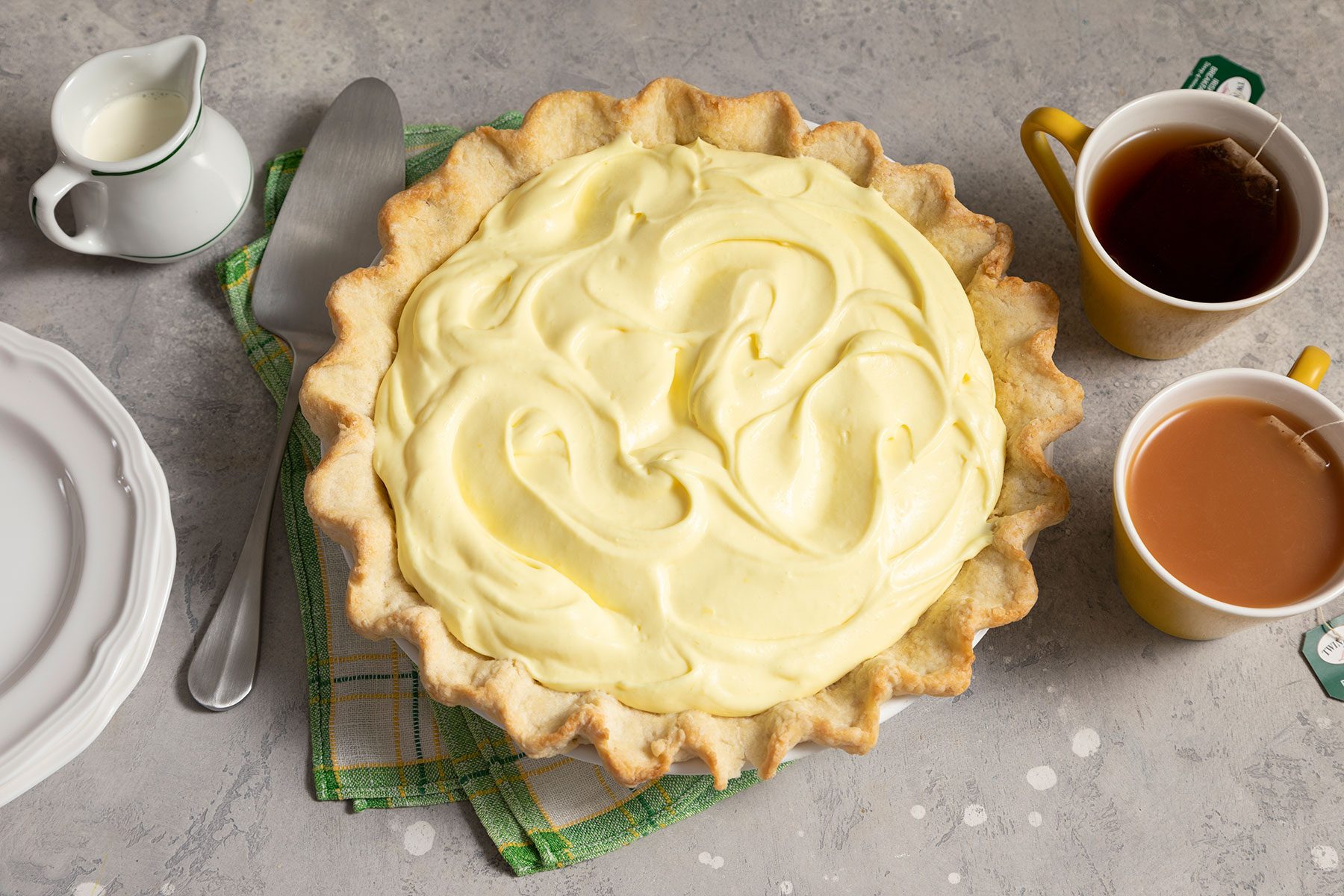Lemon Chiffon Pie with hot beverage