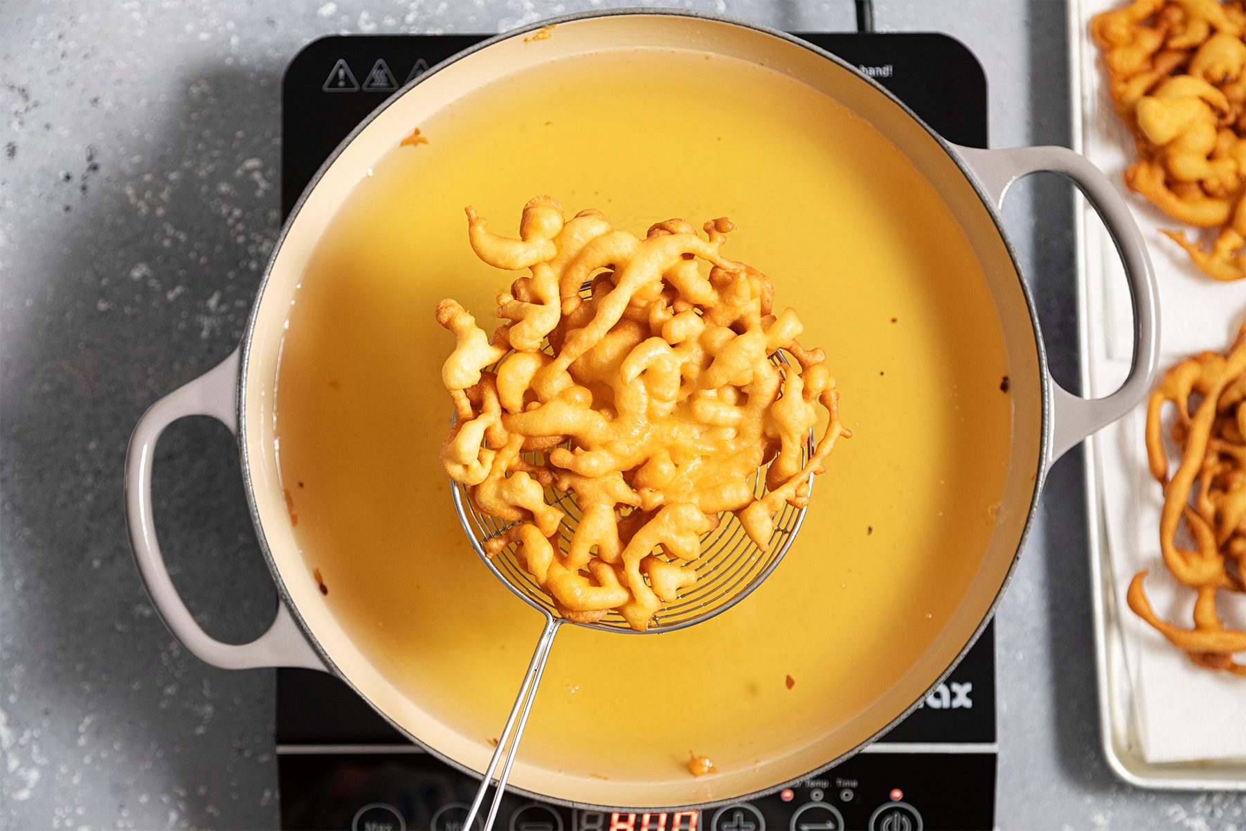 Funnel Cakes Ft24 8333 St 0213 5