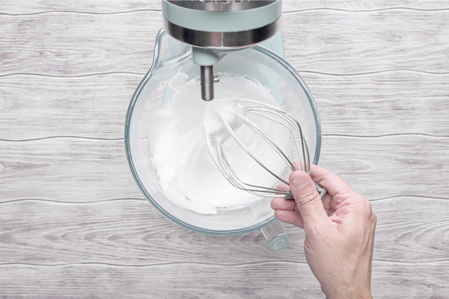 Italian Meringue Buttercream Thvs23 170018 Mr 11 01 23 Italianmeringuebuttercream 2