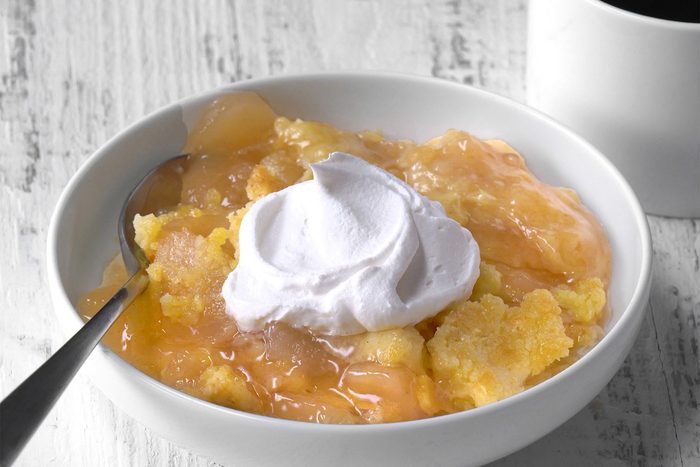 Apple Dump Cake Tohvp24 276958 Mf 05 28 2