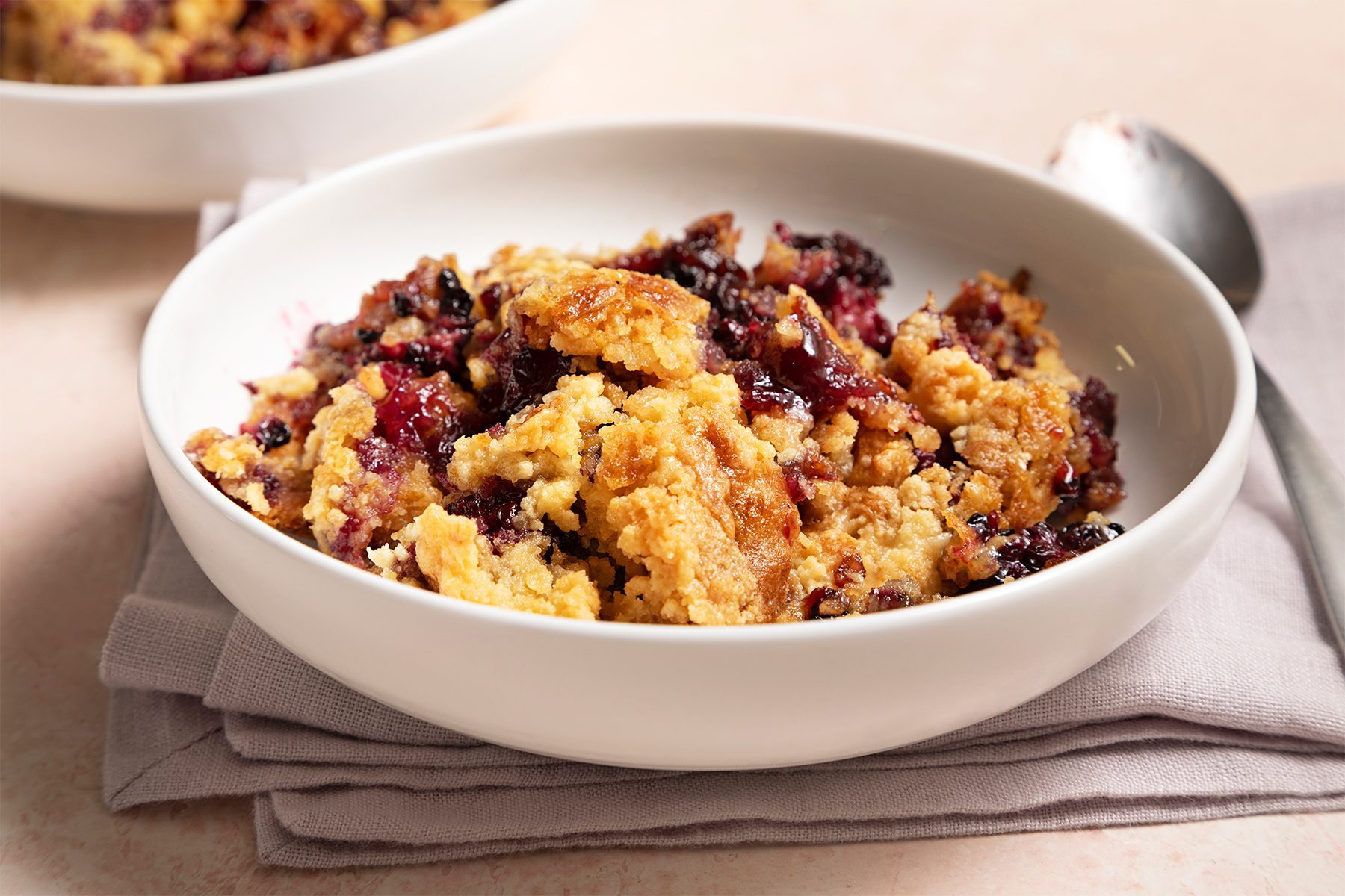 Blackberry Dump Cake Ft24 276946 St 0604 3