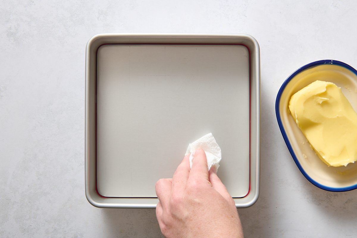 Greasing a square baking pan