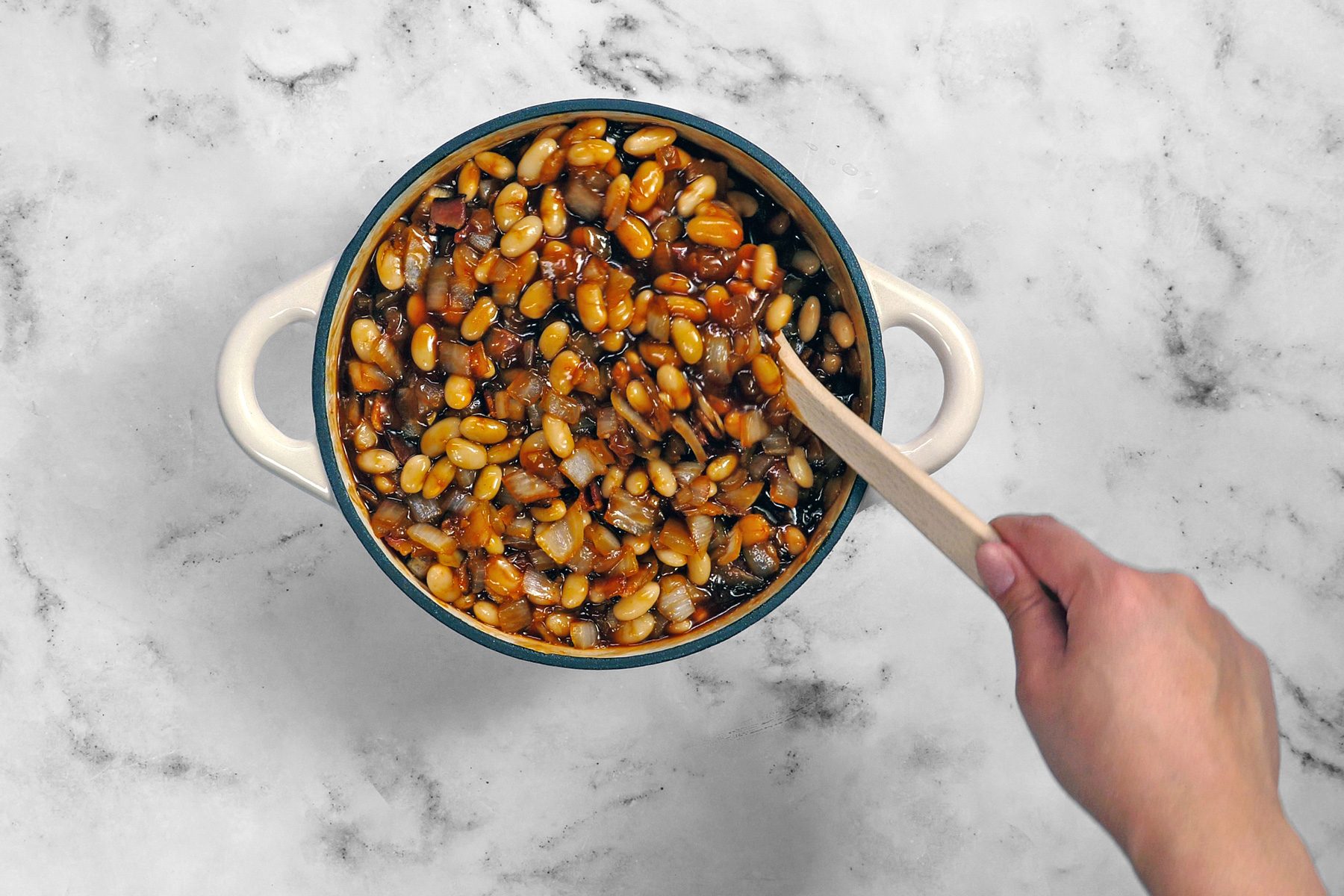 Mix the beans with the sauce and bake