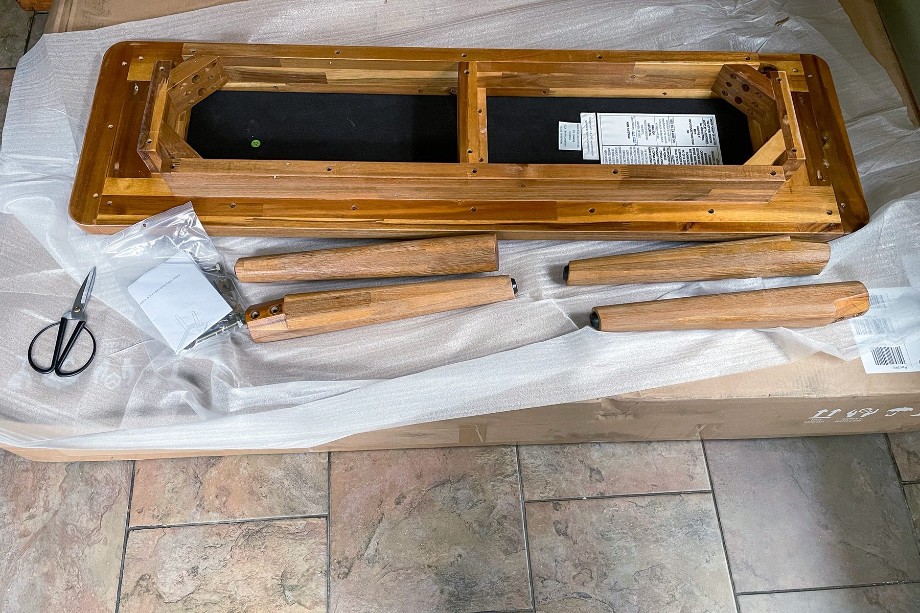 Seb Dining Table Set Unboxed