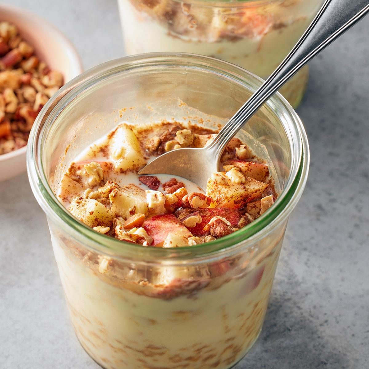 Apple Cinnamon Overnight Oats
