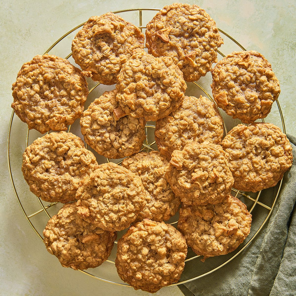 Apple Oatmeal Cookies