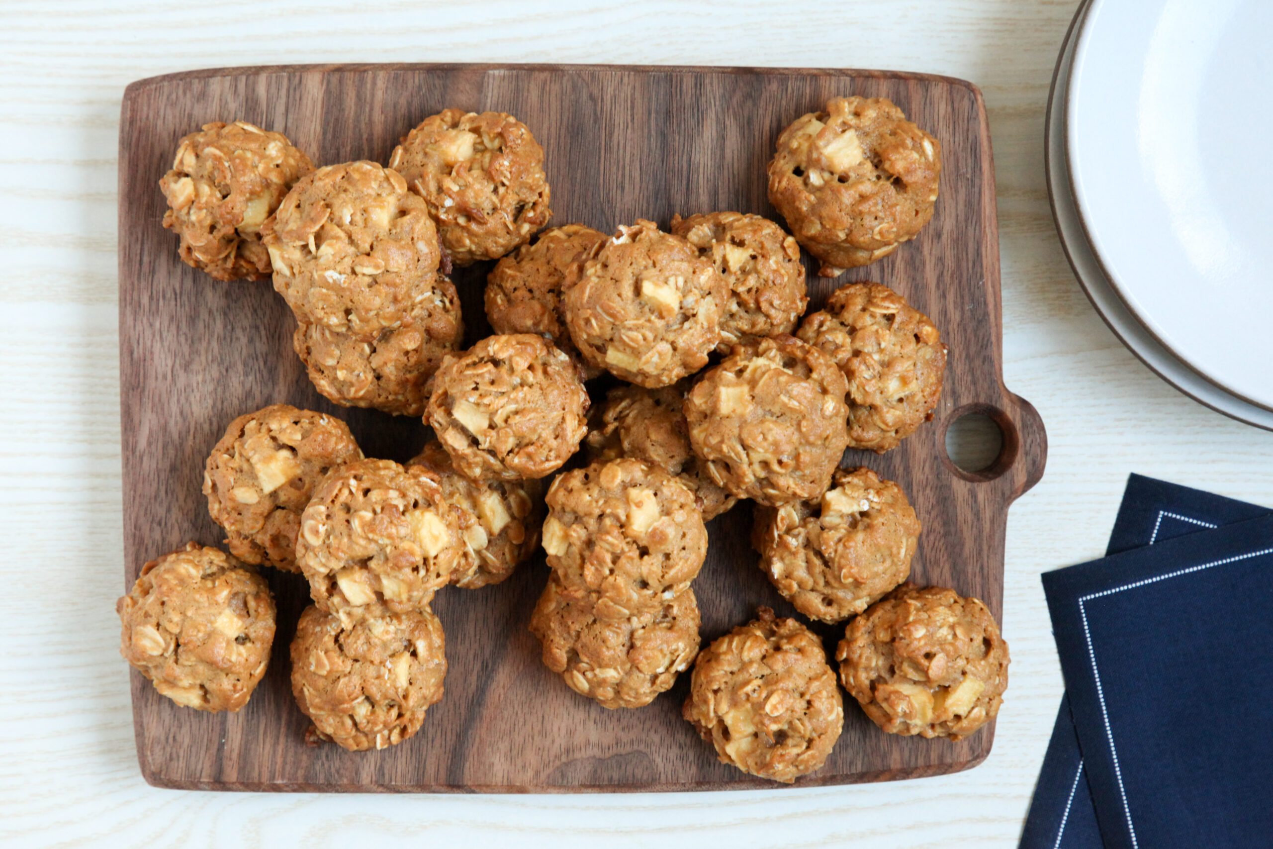 Caramel apple oatmeal cookies