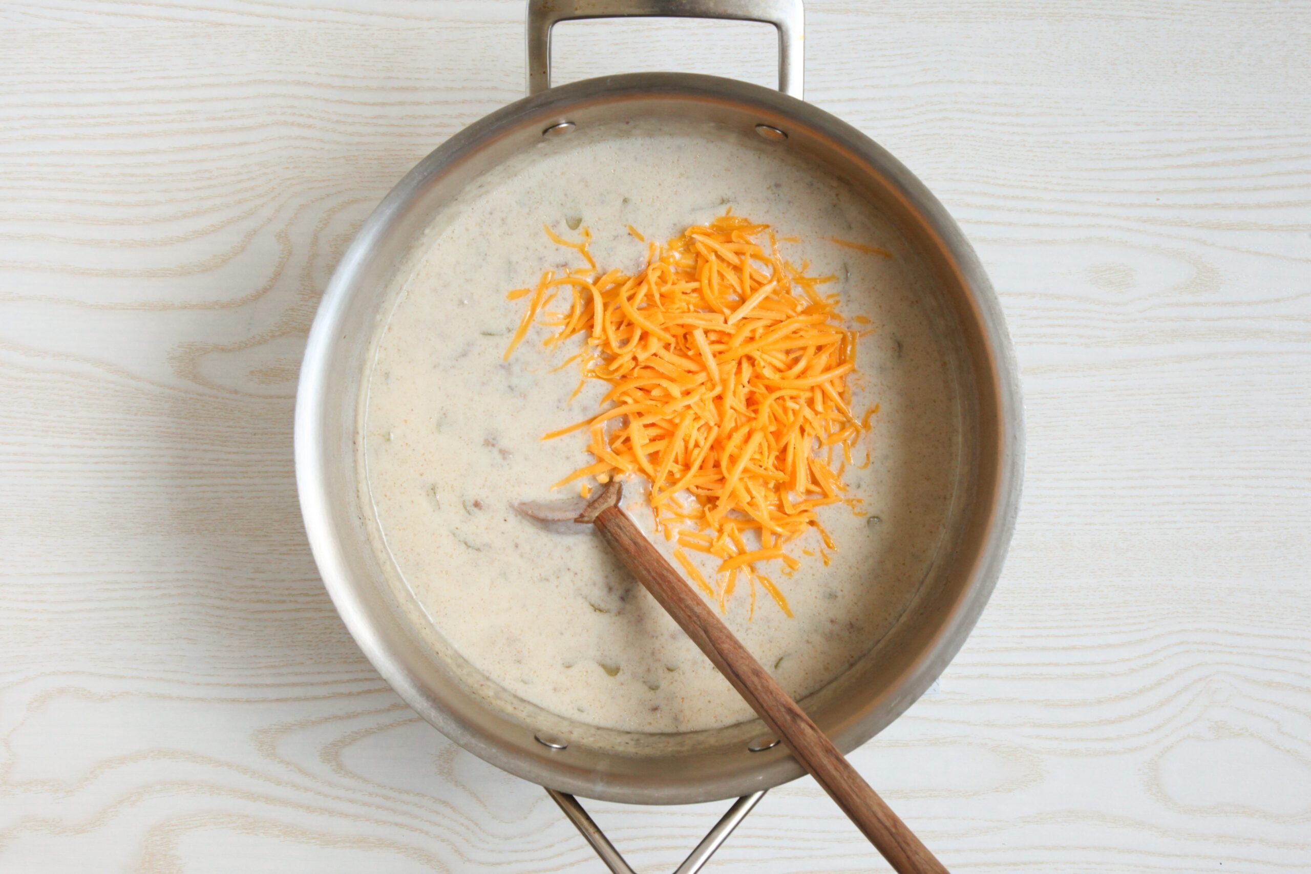 Adding cheddar to cheeseburger chowder