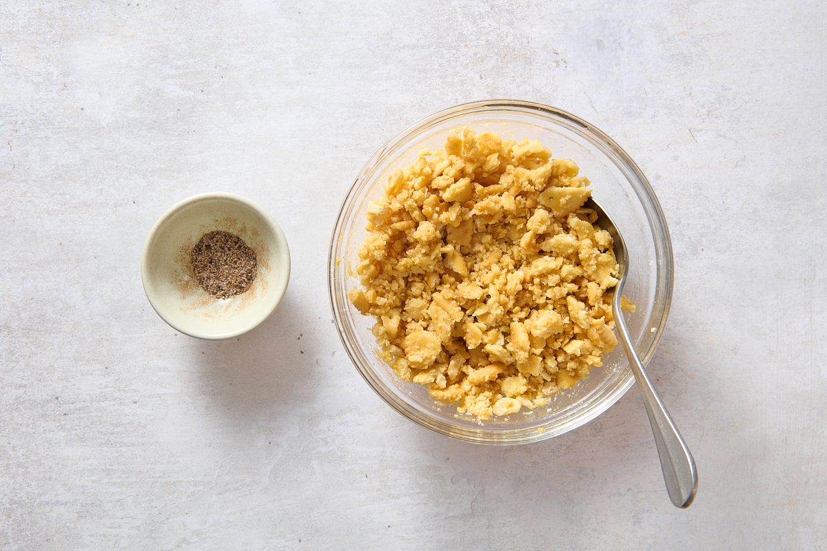 Making the oyster casserole topping and seasoning mix