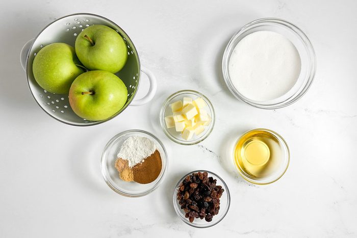 Ingredients for Taste of Home Baked Apple in glass bowls