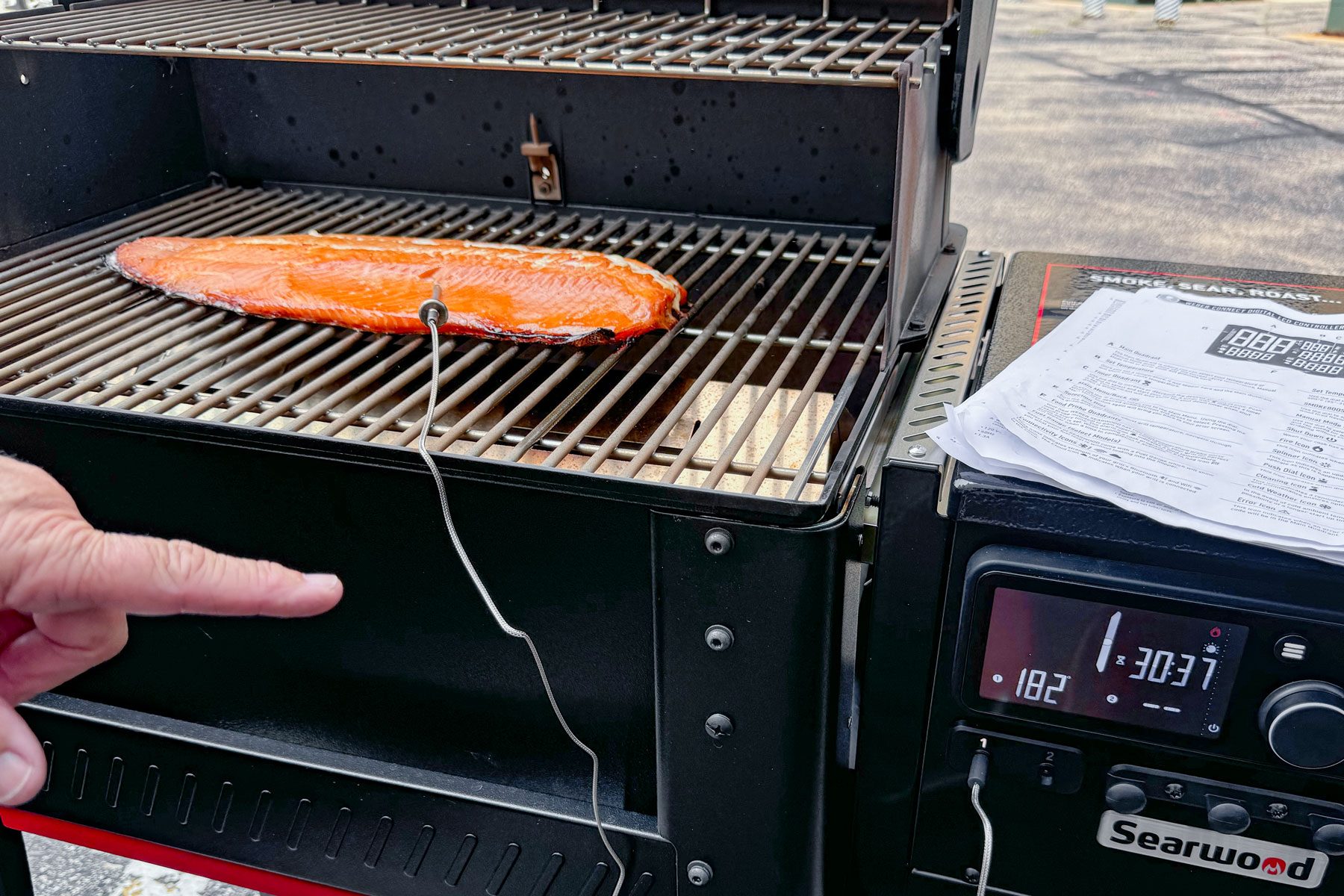 Weber Searwood Salmon Test