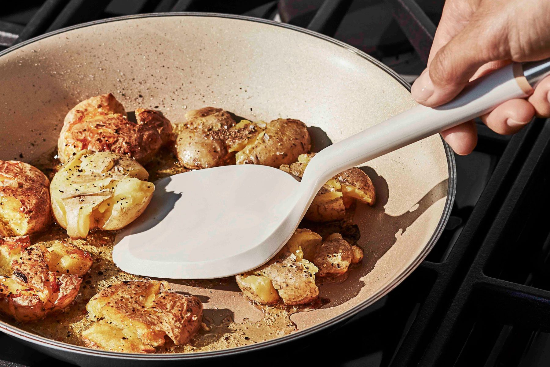 10 Best Non-Stick Cooking Utensils to Use With Non-Stick Cookware