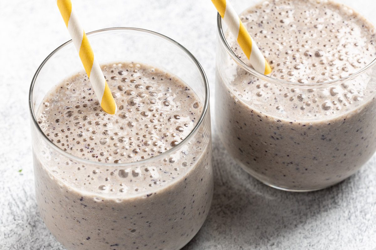 Blueberry Banana Smoothie