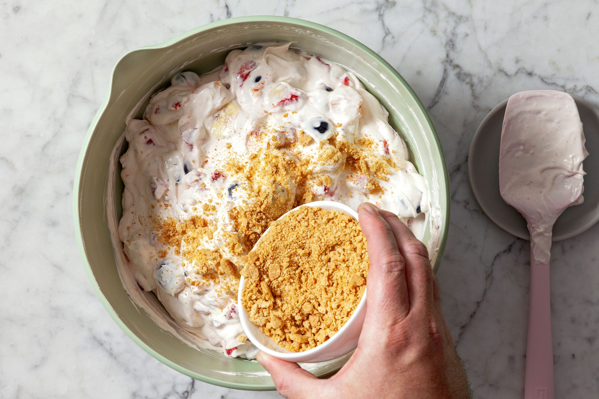 Sprinkle graham cracker crumbs over the mix of yogurt and pudding mix