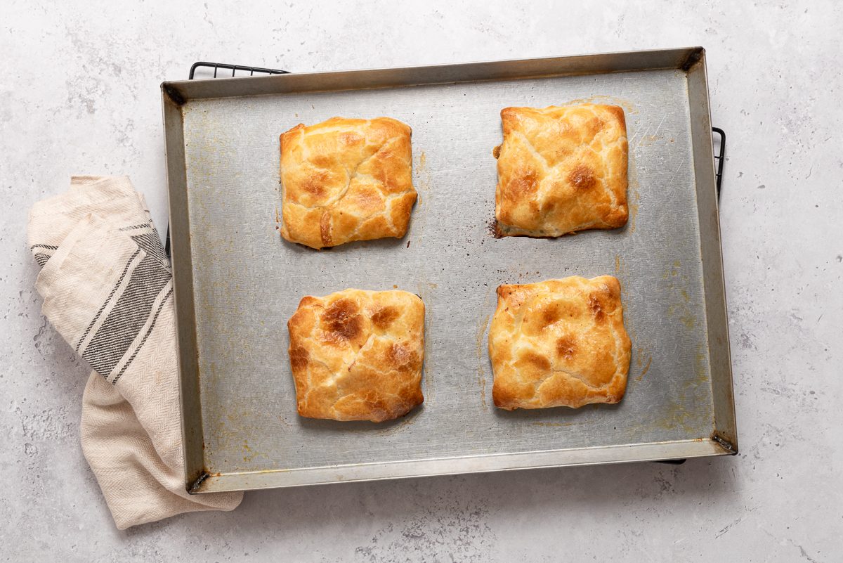 Baked Chicken In Puff Pastry