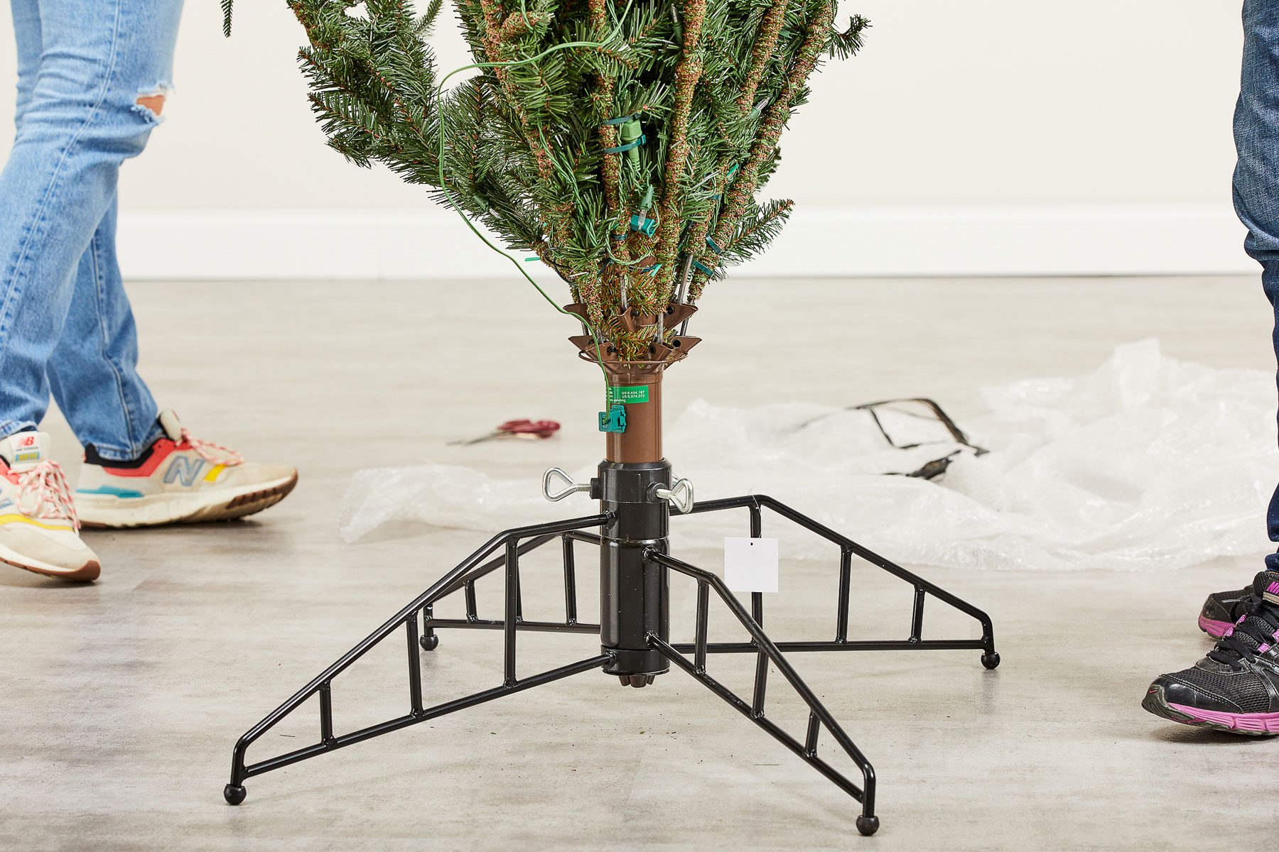 Frontgate Christmas Tree Review Tohaxfhma23 Artificialxmastrees Ks 10 11 014
