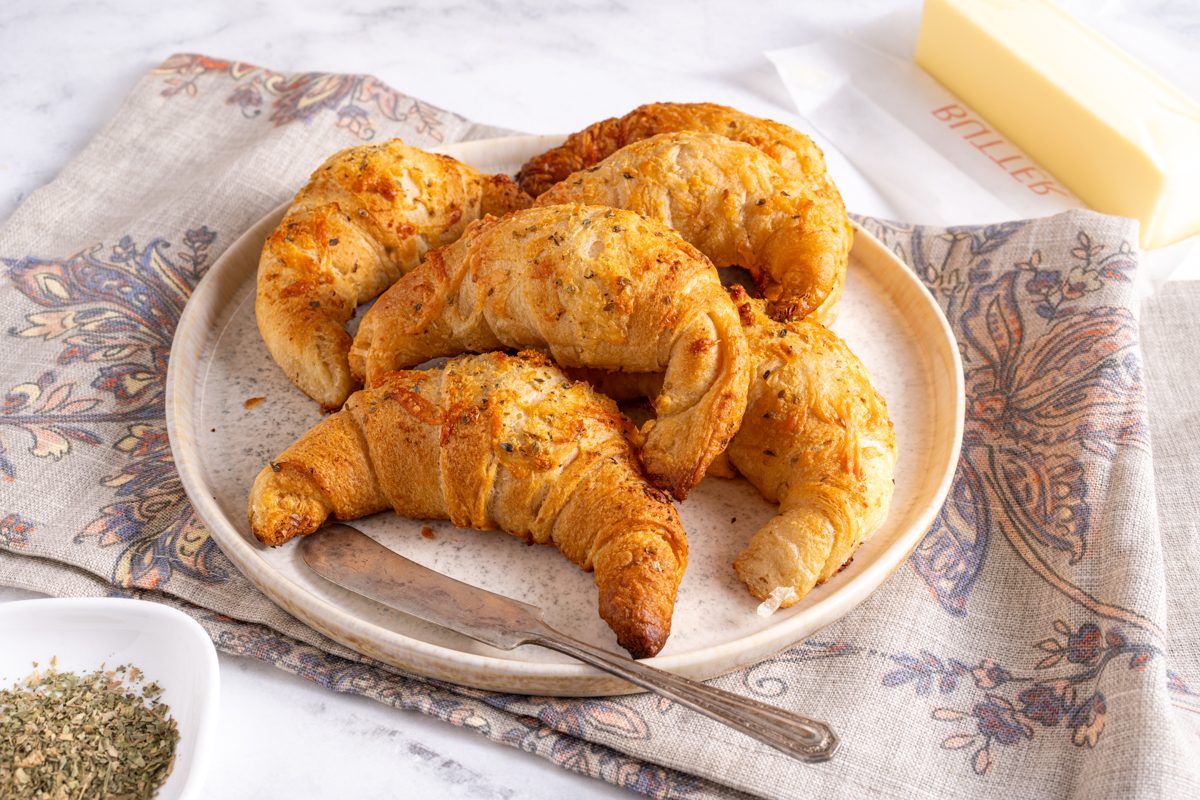 Taste Of Home Garlic Crescent Rolls
