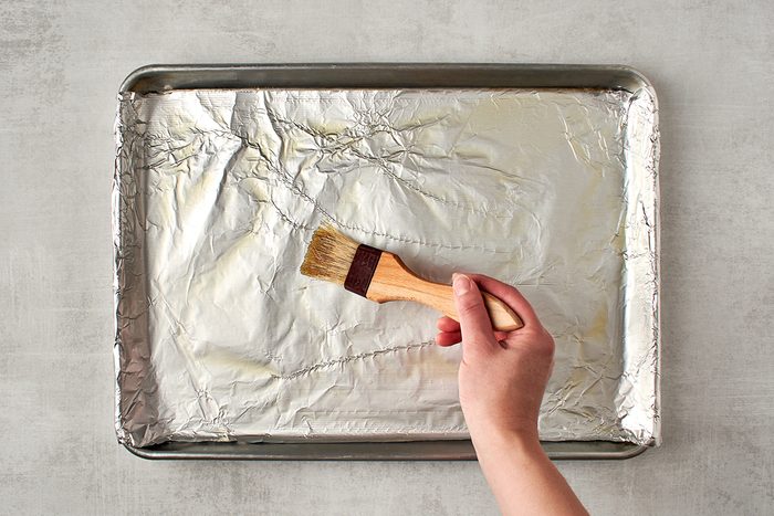 Prepare baking pan