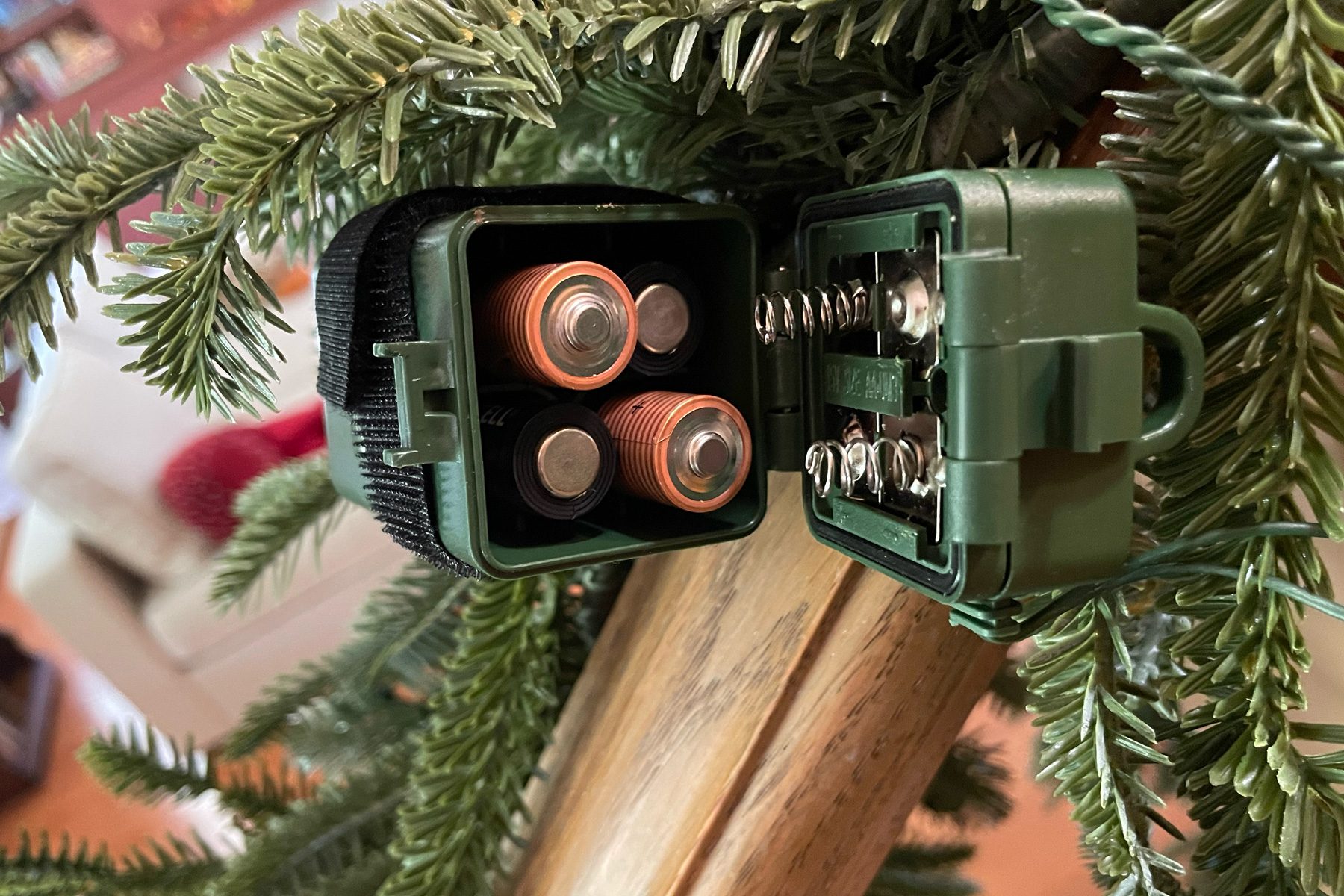 Balsam Hill Garland Review