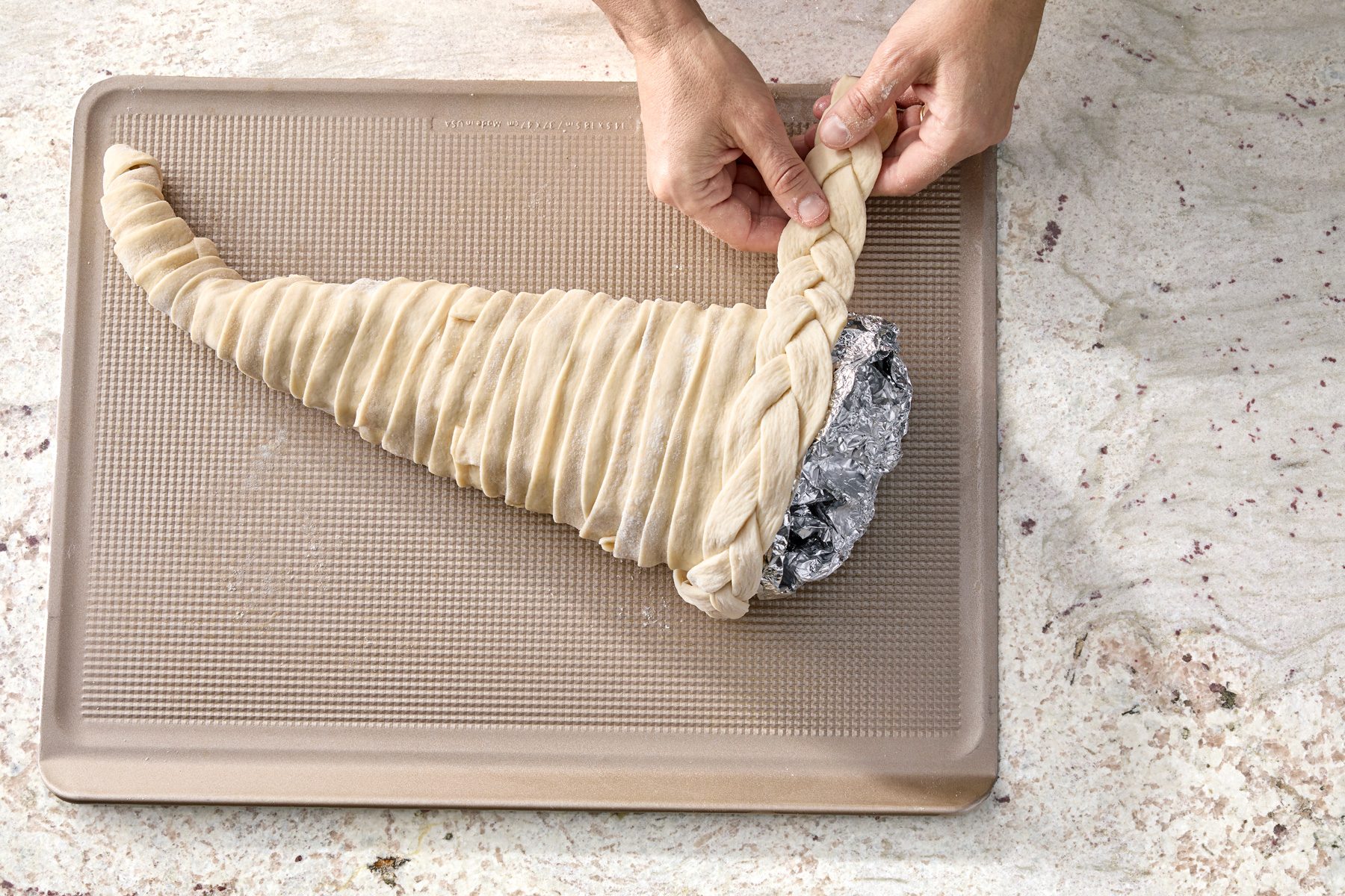 seal braids underneath the cornucopia.