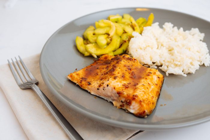 Brown Sugar Glazed Salmon Tohd24 24902 Jojobaccam 3
