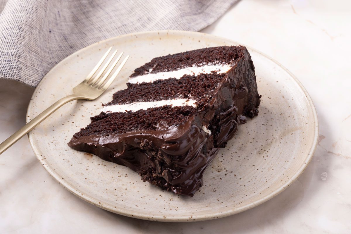 Taste of Home Chocolate Ganache Cake (60144)