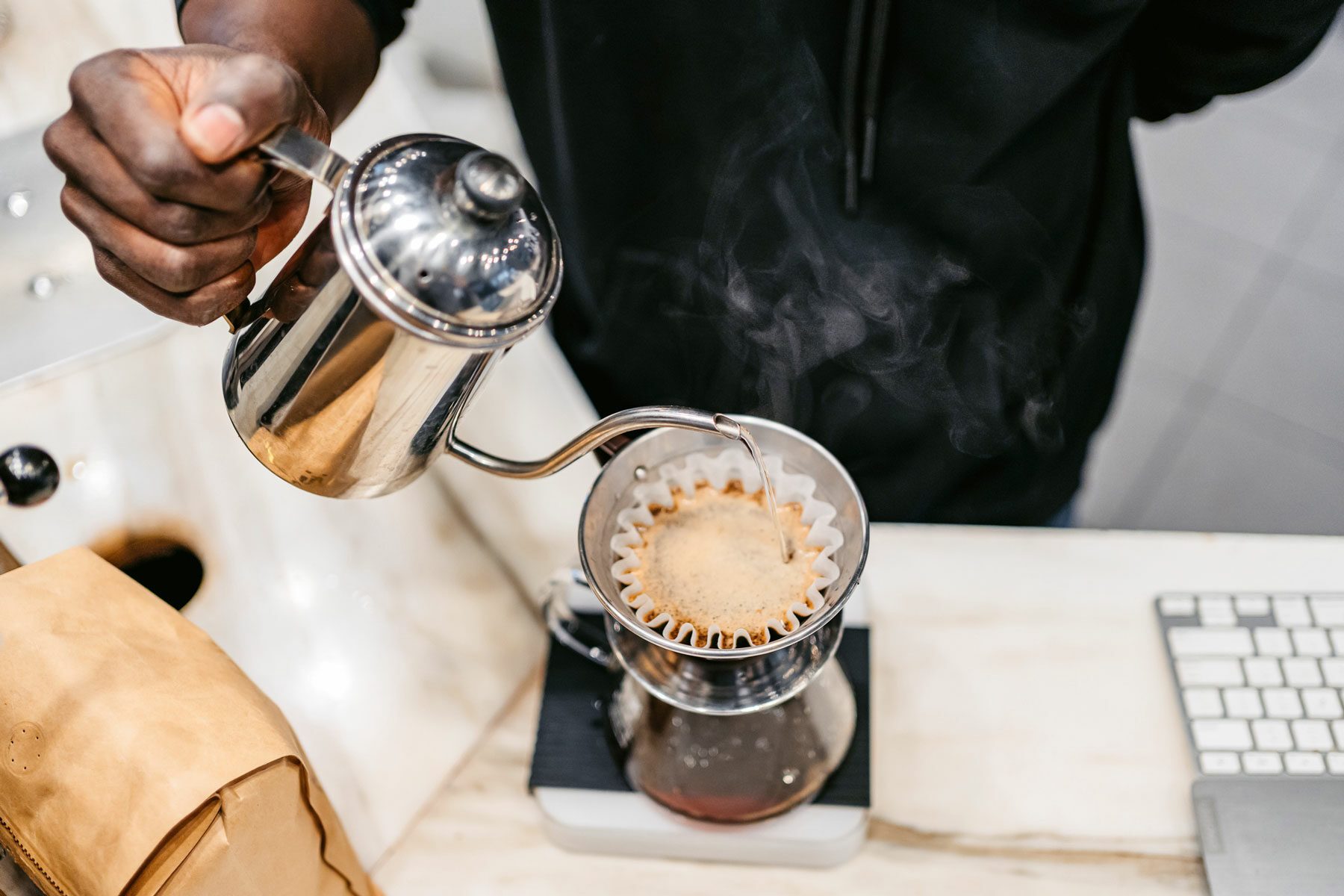 How to Make Pour-Over Coffee According to a Barista