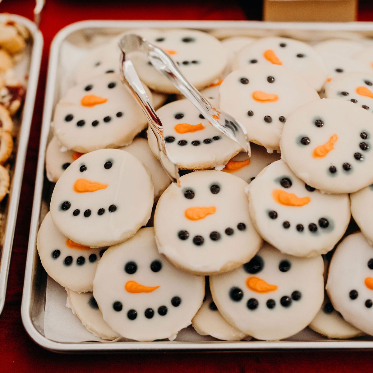 How To Plan A Christmas Cookie Party, Straight From An Expert 01