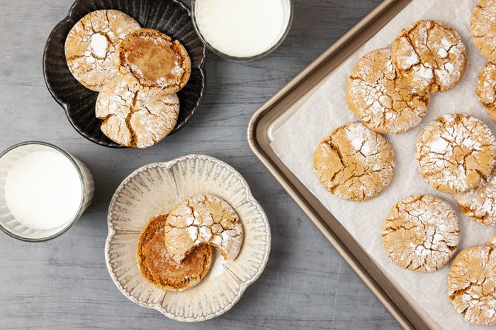 Taste of Home Molasses Crackle Cookies