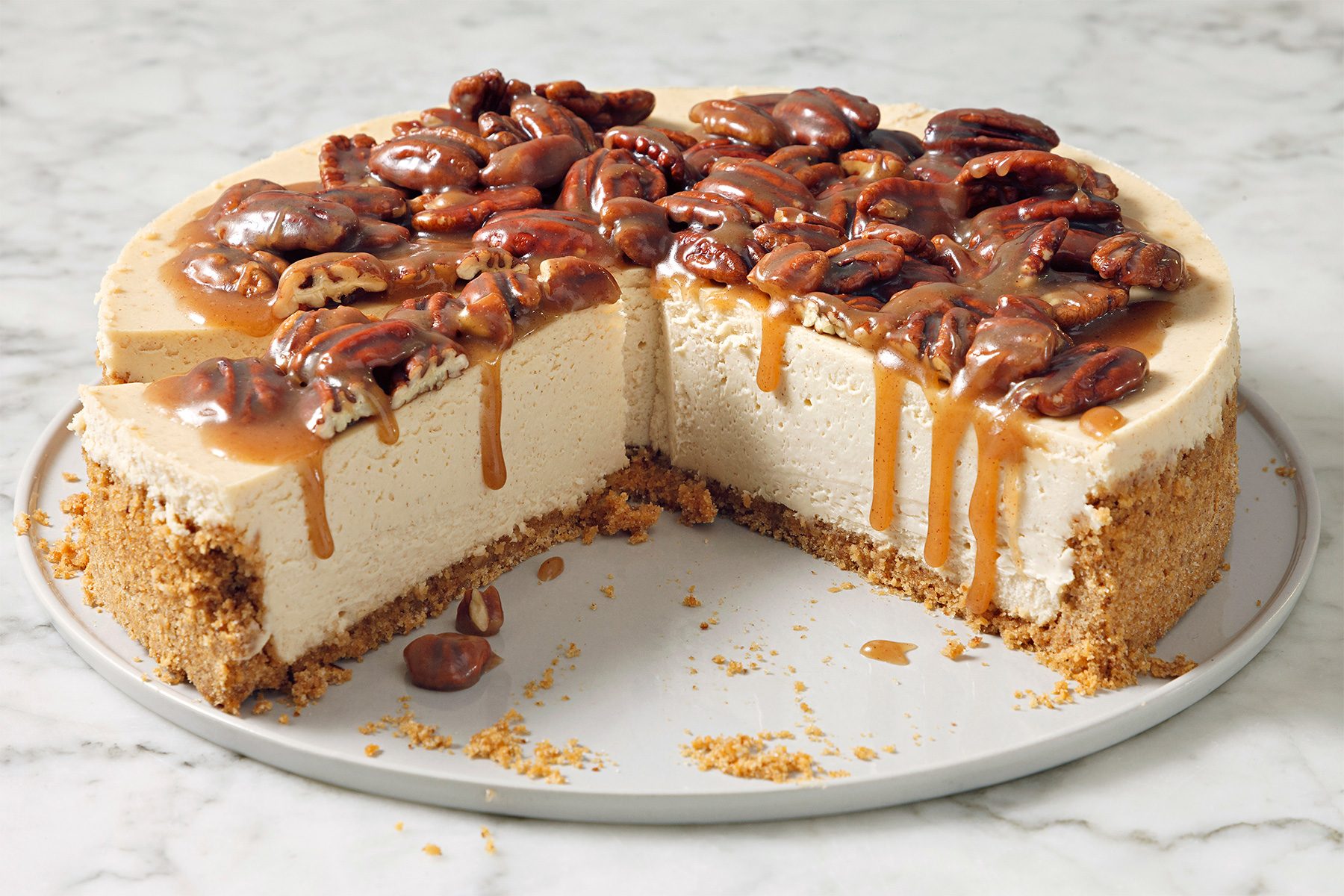 Vertical shot of pecan pie cheesecake