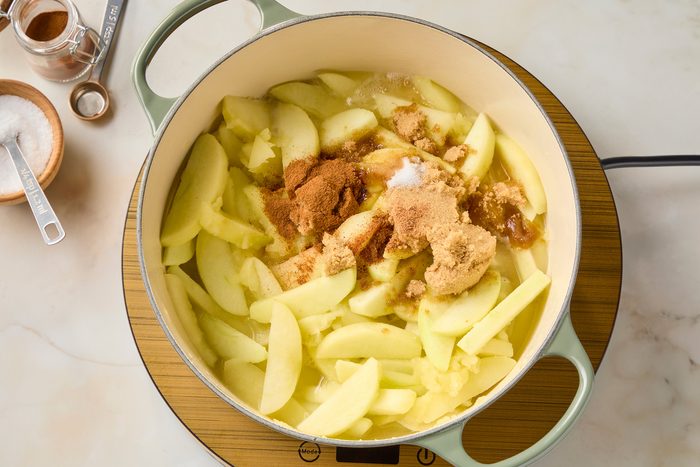 add brown sugar, cinnamon, vanilla extract, nutmeg and salt; reduce heat to medium-low.