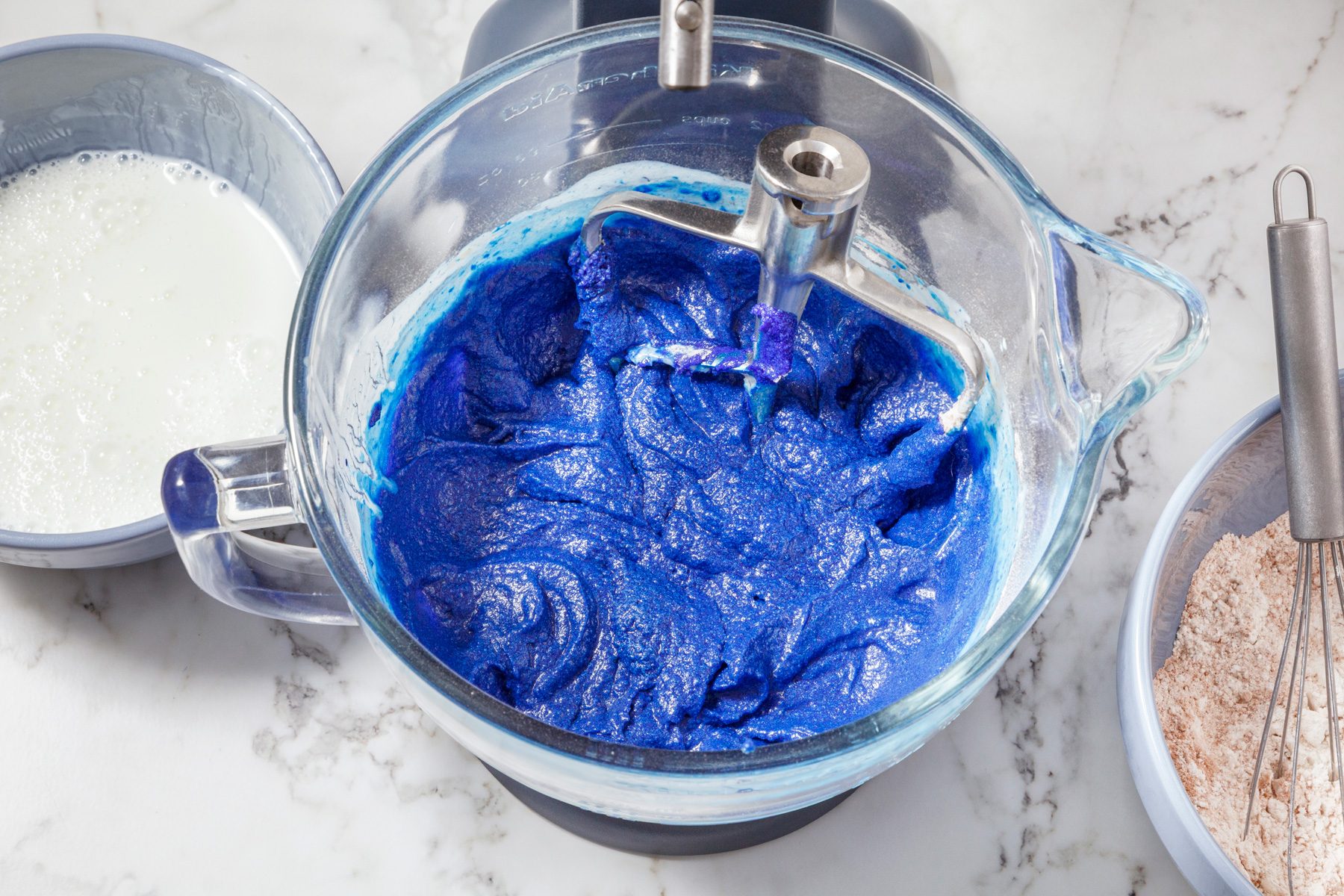 blend the flour mixture and buttermilk mixer in a stand mixer