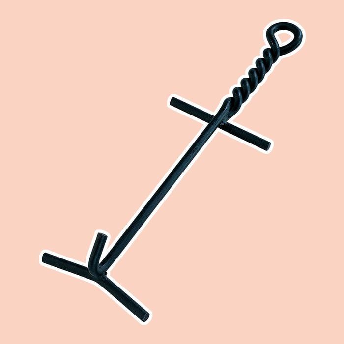 Lodge Camp Dutch Oven Lid Lifter. Black 9 Mm Bar Stock For Lifting And Carrying Dutch Ovens. Black Finish