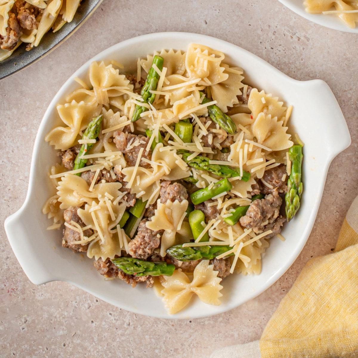 Bow Ties With Sausage Asparagus Exps Tohd24 93914 Melissapatterson 11 Social