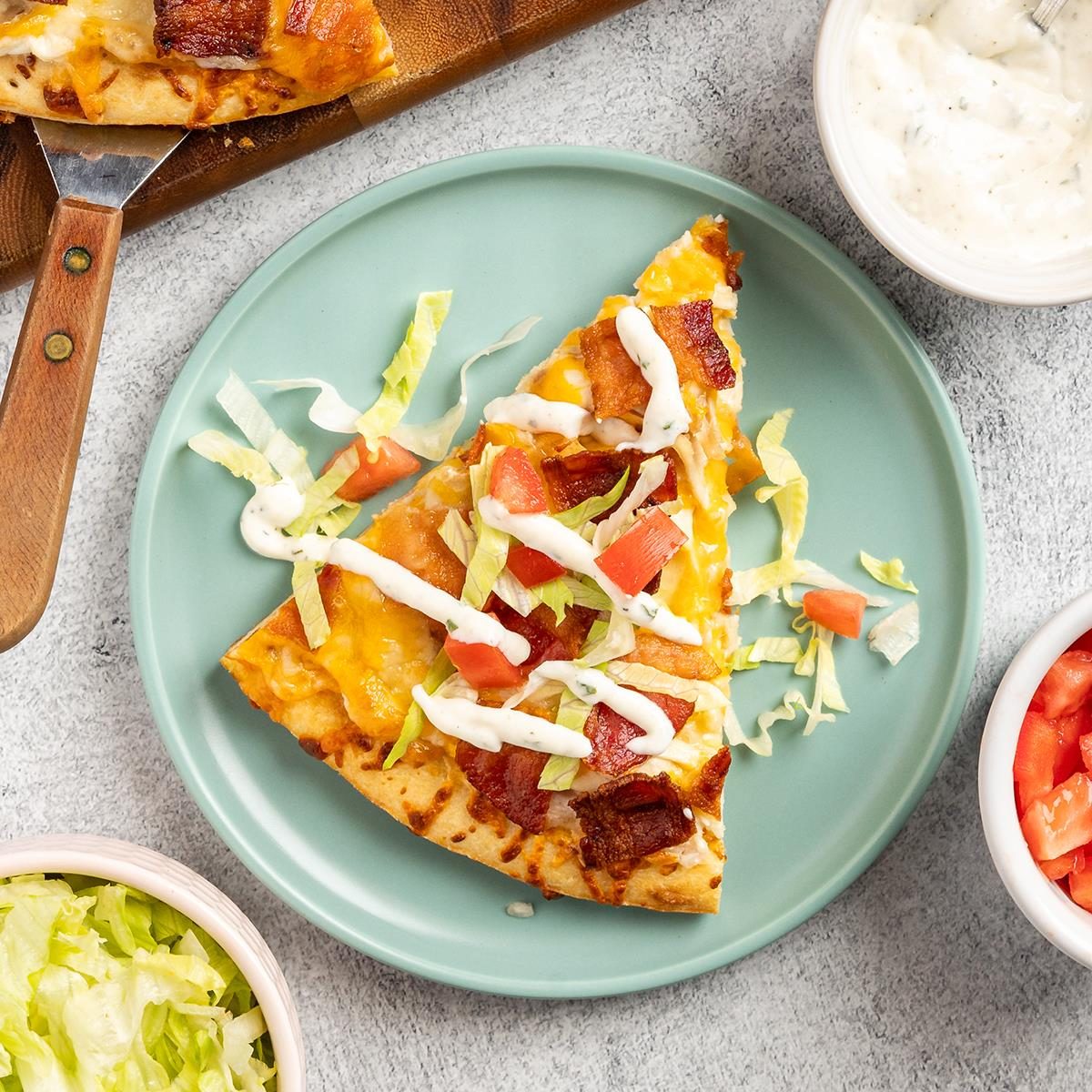 Chicken Bacon Ranch Pizza Exps Tohd24 46938 Erickleinberg 5