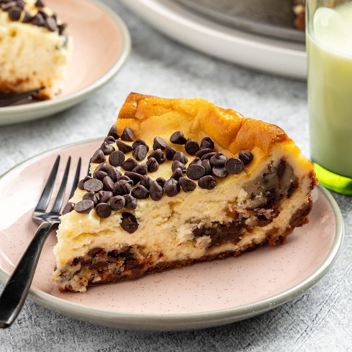 Chocolate Chip Cookie Dough Cheesecake Exps Tohd24 9562 Erickleinberg 8