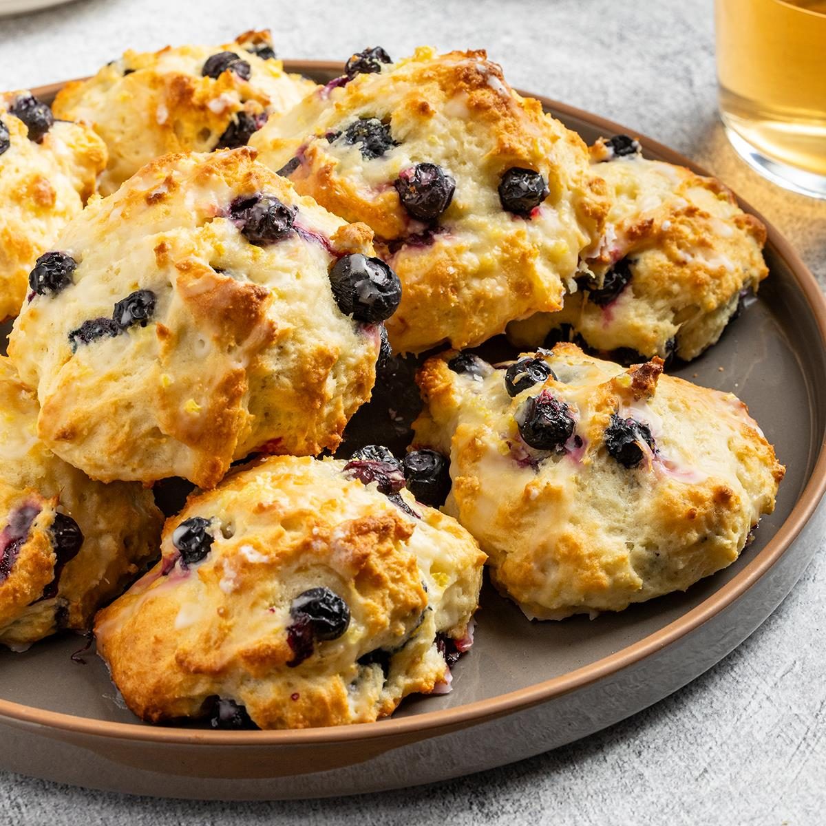 Lemon Blueberry Scones Exps Tohd24 15696 Erickleinberg 5