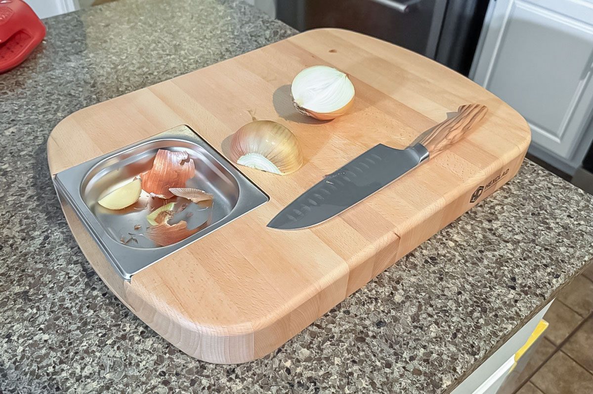 This 2-in-1 HexClad Cutting Board Earned a Permanent Spot on My Kitchen Counter