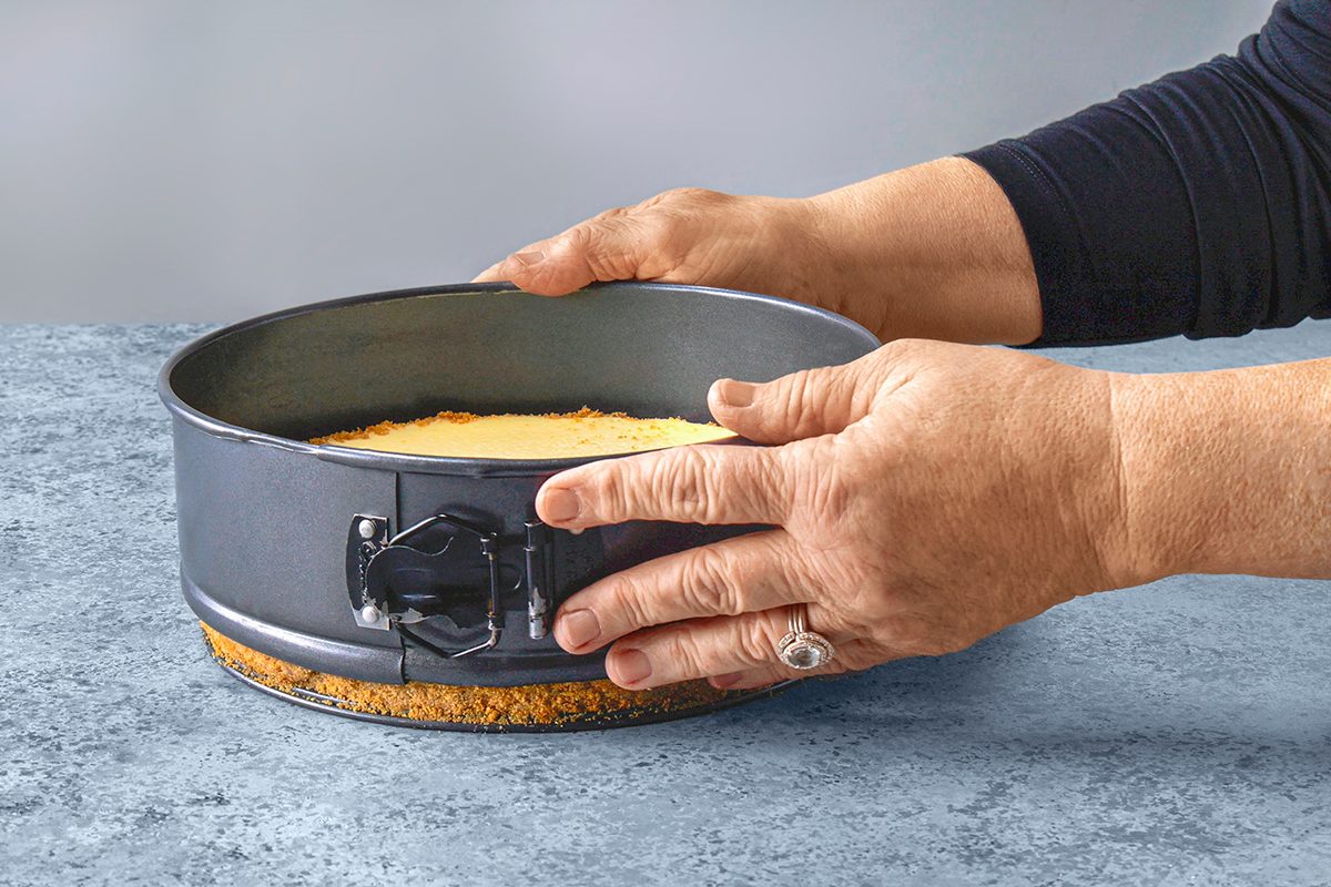 Creme Brulee Cheesecake Tohvs25 278321 Mf 02 11 9