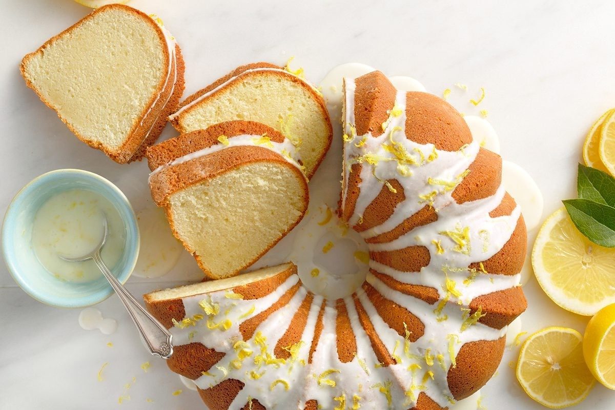 Pound cake, ready to serve