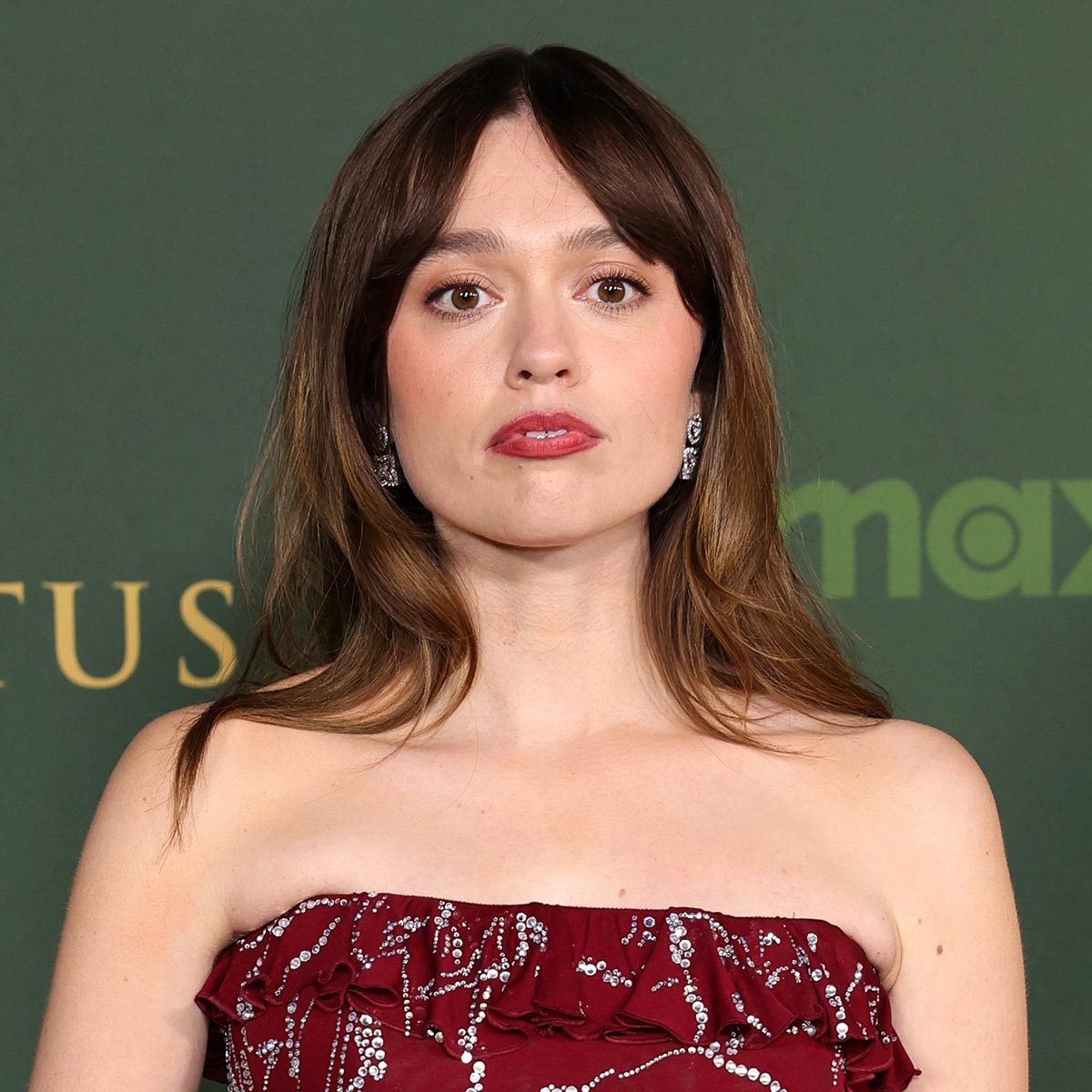 ‘White Lotus’ Star Aimee Lou Wood Reveals the Tropical Food She Was ‘Addicted’ to Eating in Thailand