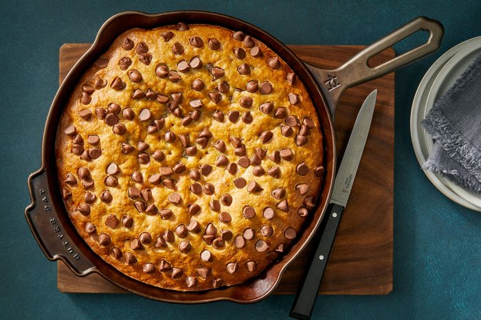 Cast Iron Chocolate Chip Banana Bread Tohcom25 241258 Md P2 03 25 2b