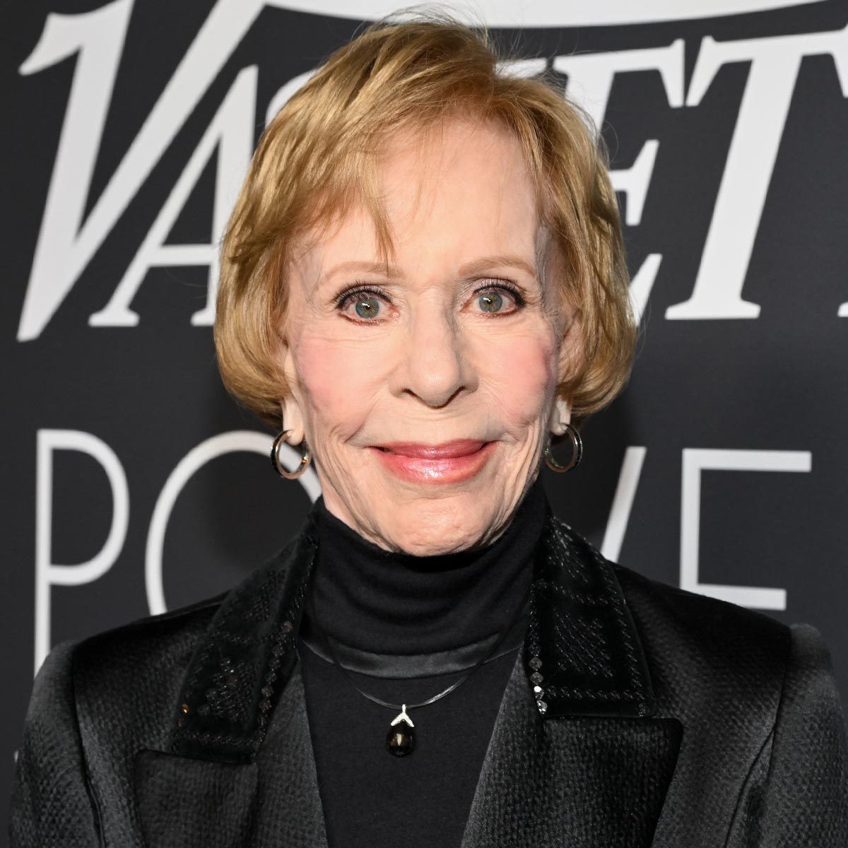 I Tried Carol Burnett’s ‘Raspberry Riches’ Cake, and It’s a Delight