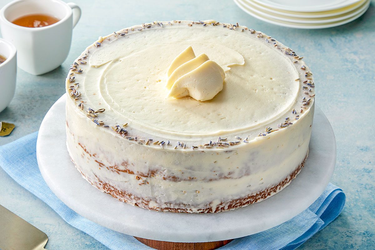 Earl grey cake ready to serve